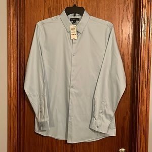*NWT* Men’s light blue dress shirt, size large/16-16 1/4 by INC